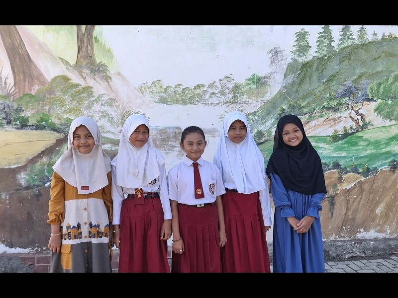 SISWA YANG MENGIKUTI LOMBA PAI